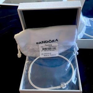 PANDORA BRACELET